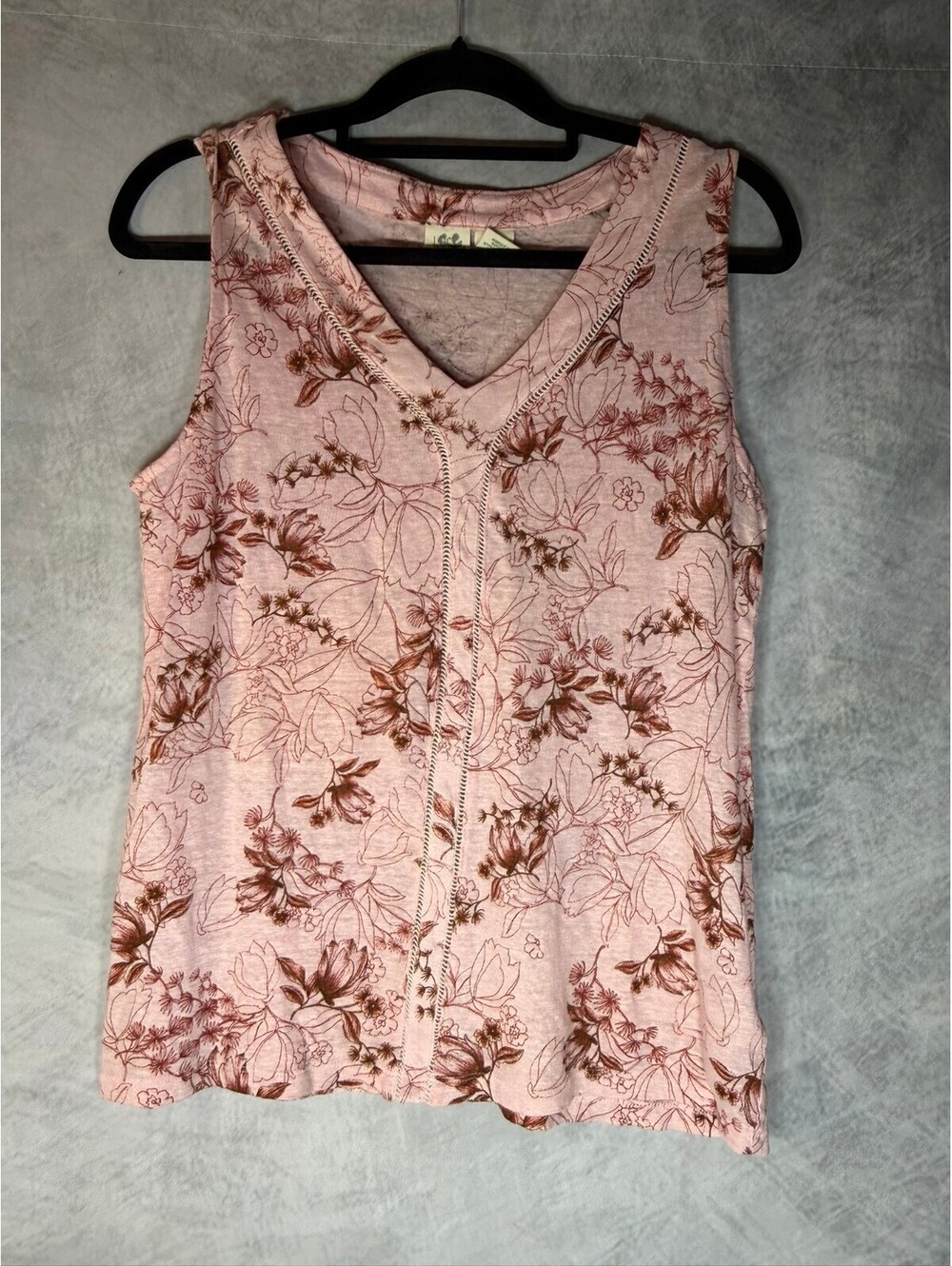 Lucy & Laurel Womens Medium Pink Floral Sleeveless V Neck Tank Top